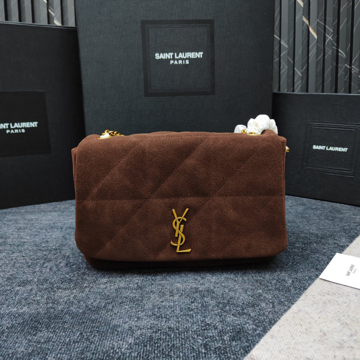 Y51 BAG B0113-243