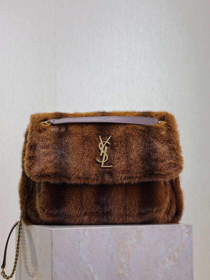 Y51 BAG B0113-251