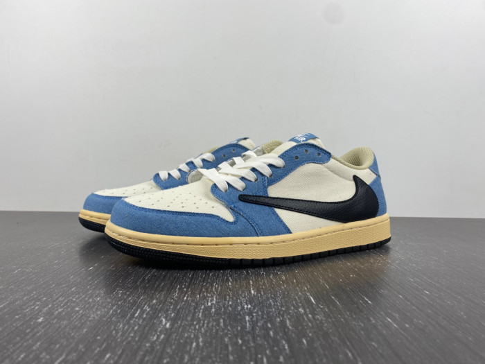 Travis Scott x Air Jordan 1 Low DM7866-902-02