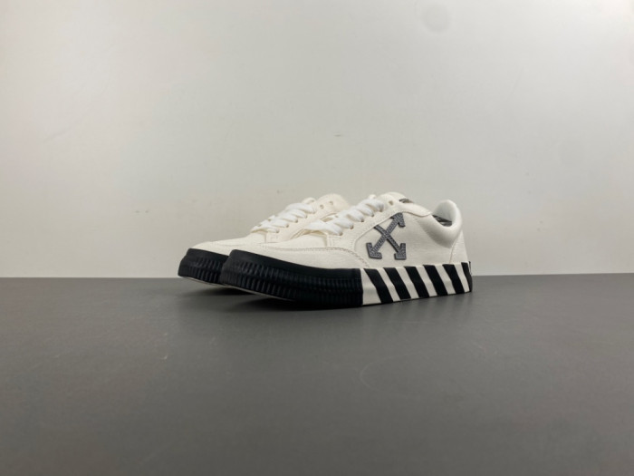 OFW SNEAKERS GY05110-039