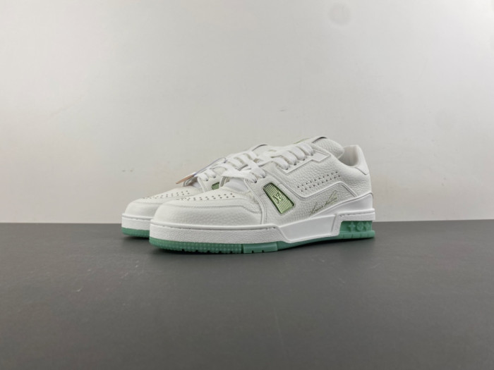 1V TRAINER 1V0425-483