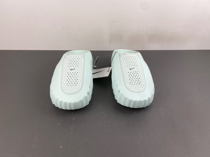 Nike Mind 001 