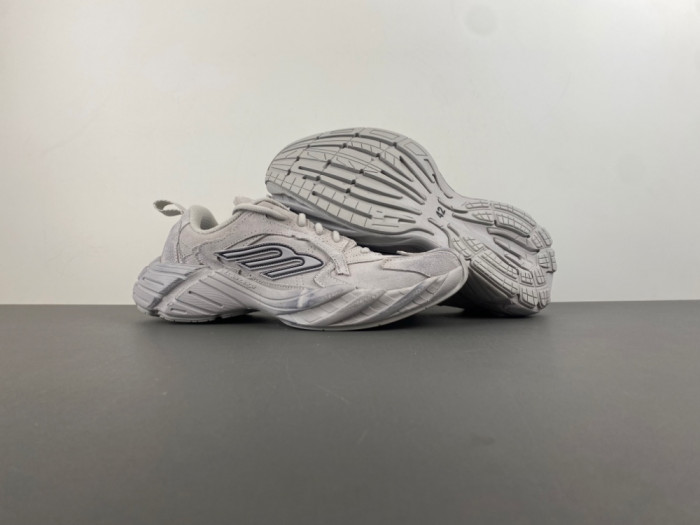 BLCG Sneaker 825418 WDWTS 1976