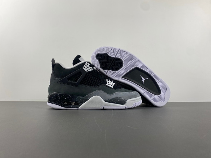 Air Jordan 4 Retro 