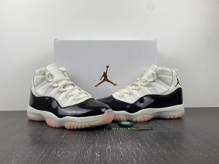 air jordan 11 wmns neapolitan ar0715-101