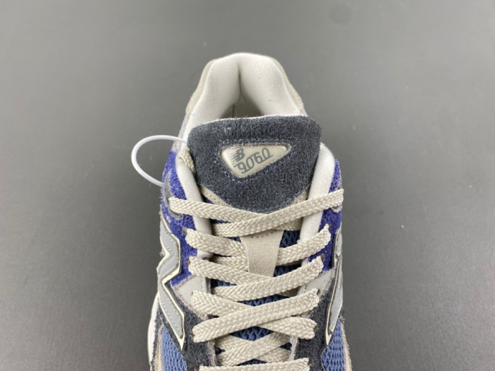 New Balance 9060 U9060NTA