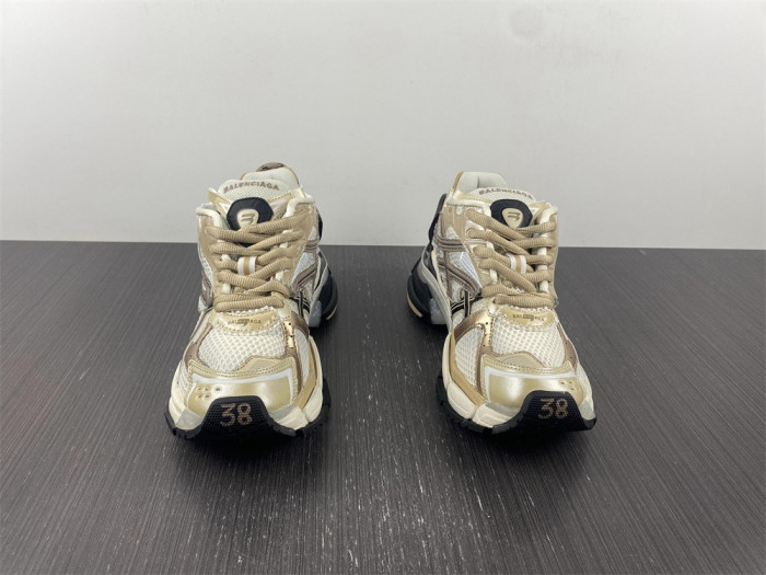 blcg runner sneaker uu563-089