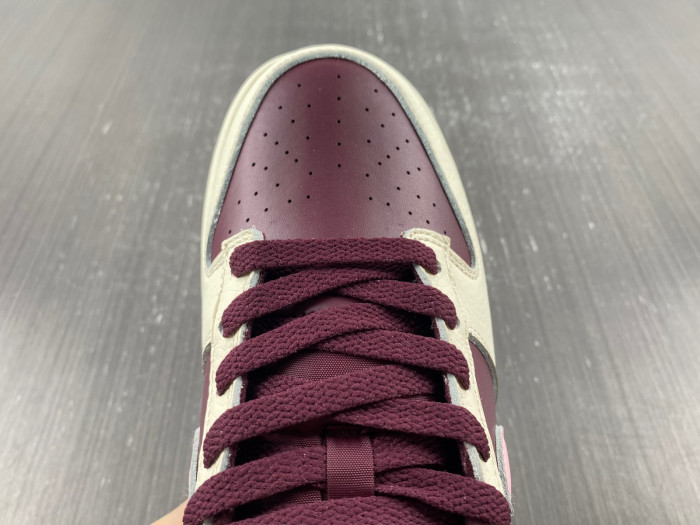 nike dunk low valentine