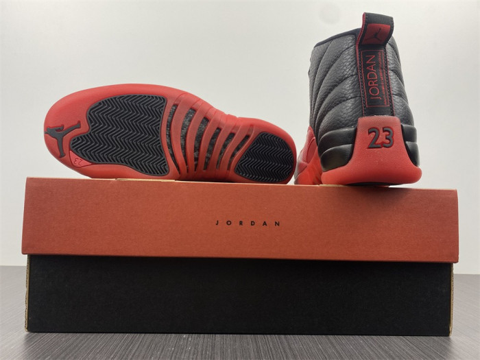 jordan 12 retro flu game (2016) - 130690-002