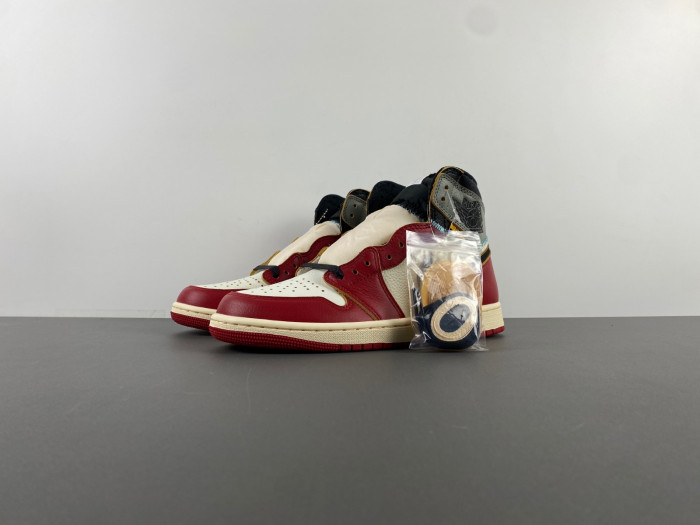 Union LA x Air Jordan 1 Retro High OG SP ''Chicago Shadow'' HV8563-600