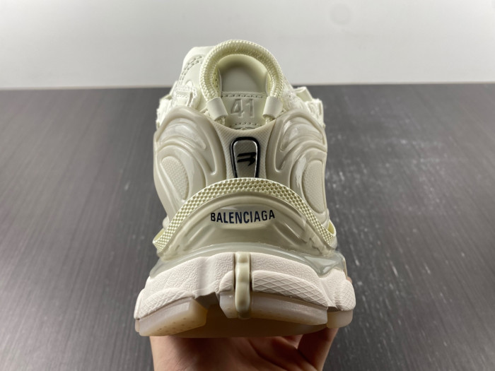 BLCG RUNNER SNEAKER BM5623-009