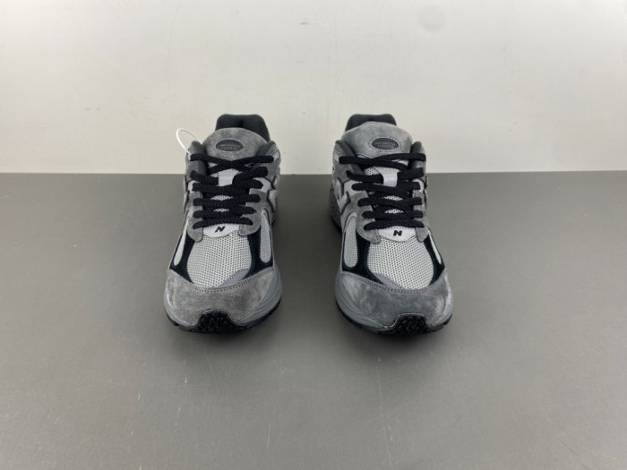 New Balance 2002R Castlerock Shadow Grey Black M2002RCL