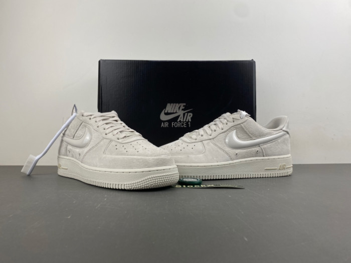 Nike Wmns Air Force 1 