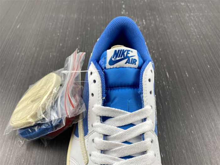 Travis Scott x Air Jordan 1 low Blue white CQ4277-212
