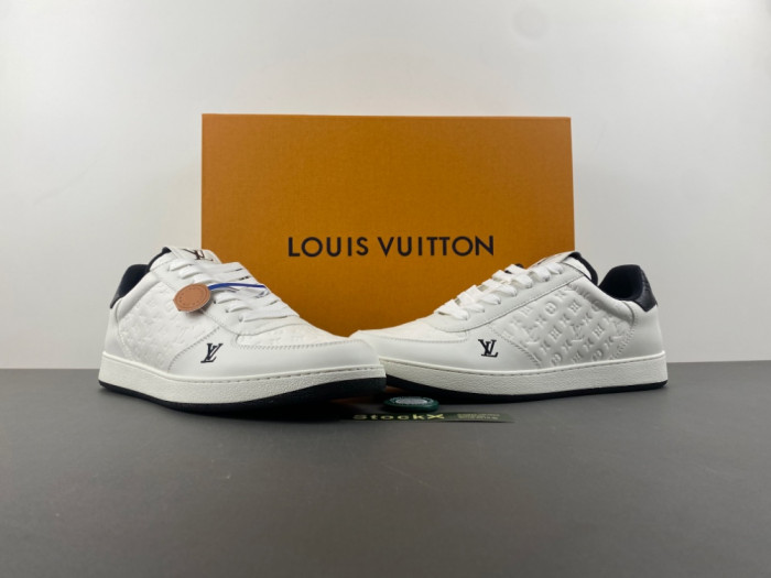 1V SNEAKERS 1V0425-320