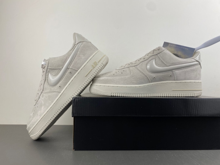 Nike Wmns Air Force 1 