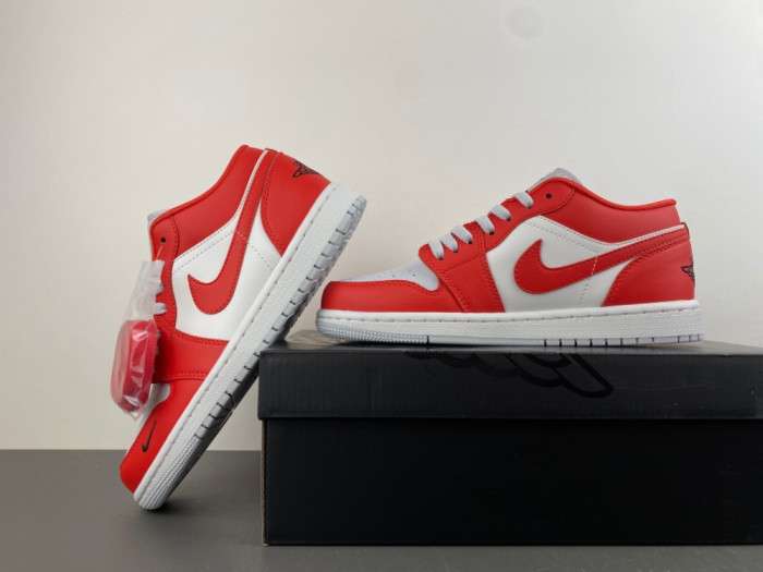 Nike Air Jordan 1 Low SE Shoes 