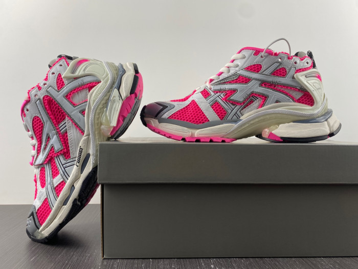 blcg runner sneaker bm5623-008