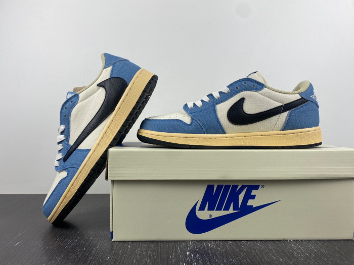 Travis Scott x Air Jordan 1 Low DM7866-902-02