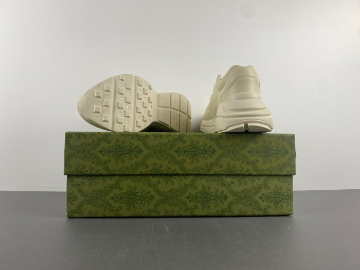 G*u*i trainer sneaker 630607 drwoo 9522