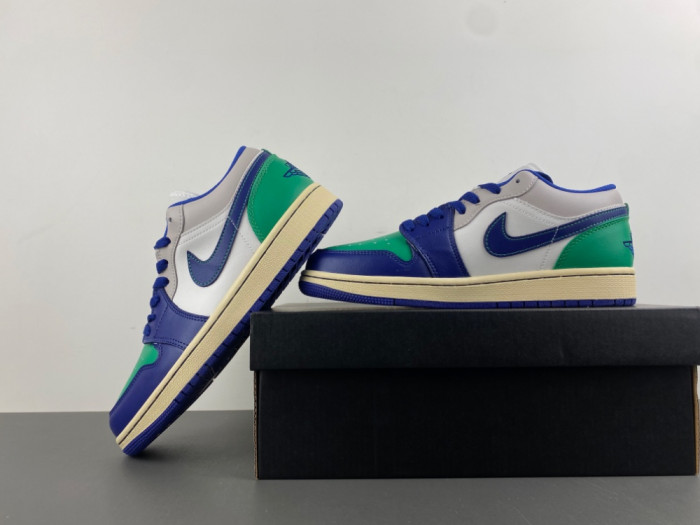 Air Jordan 1 Low Rare Air 553558-147