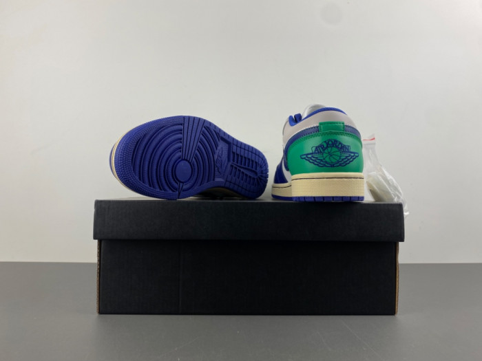 Air Jordan 1 Low Rare Air 553558-147