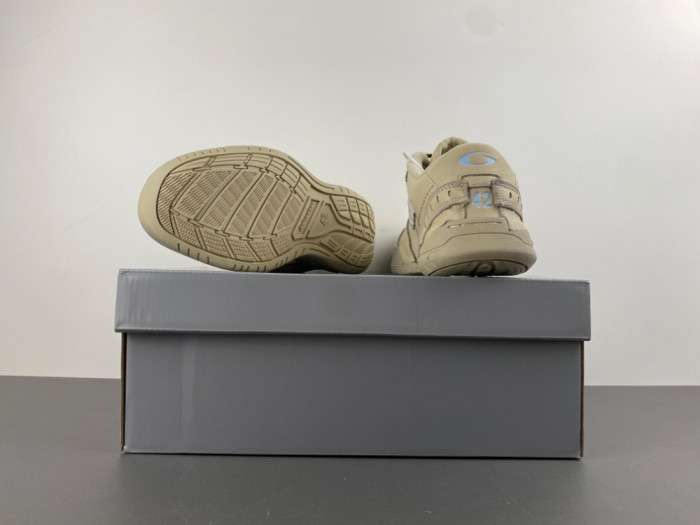 BLCG Sneaker 825418 WDWTS 1989