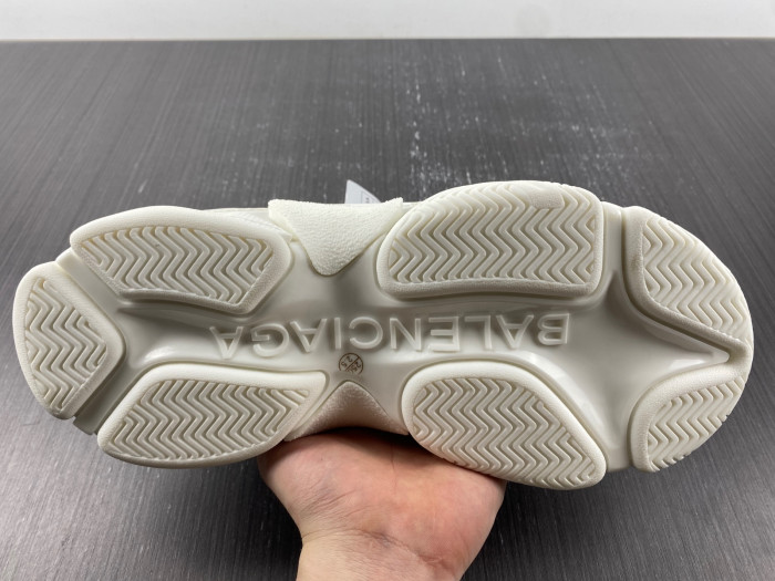 blcg sneaker triple.s sneakers 58963 w1y2896