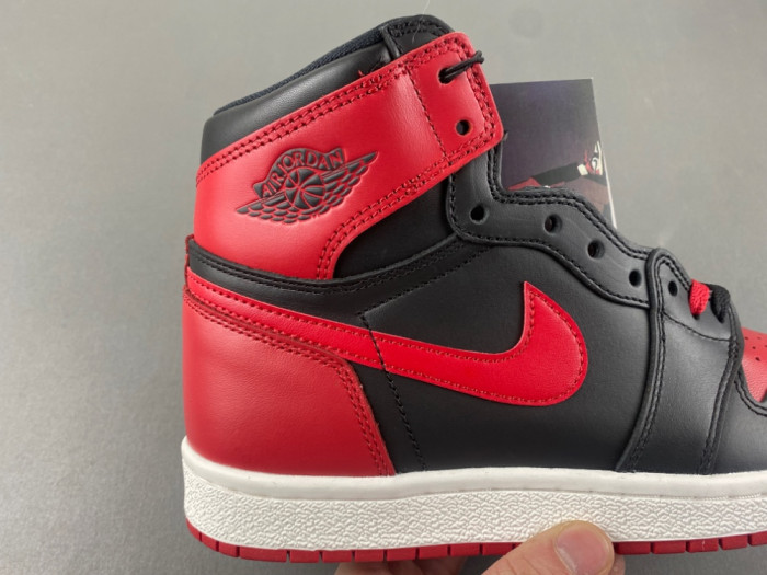 Air Jordan 1 Retro High 
