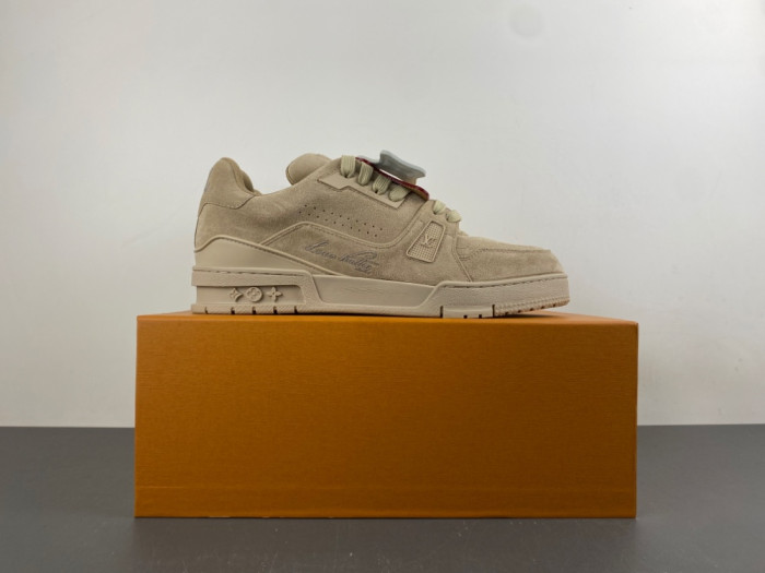 1V TRAINER 1VTR103
