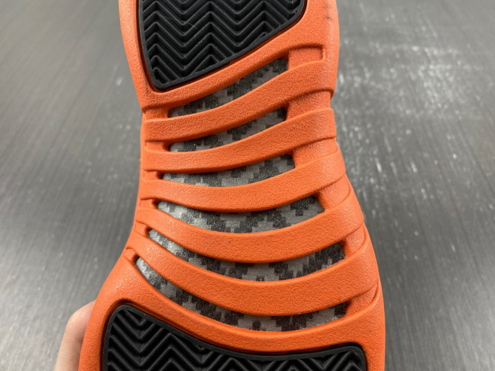Air Jordan 12 WMNS “Brilliant Orange” FD9101-081