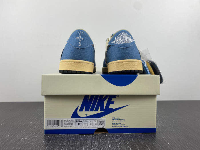 Travis Scott x Air Jordan 1 Low DM7866-902-02