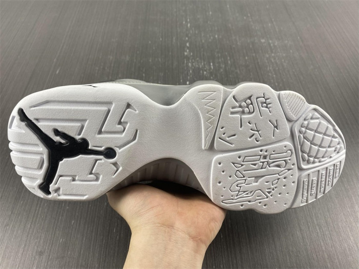air jordan 9 particle grey ct8019-060