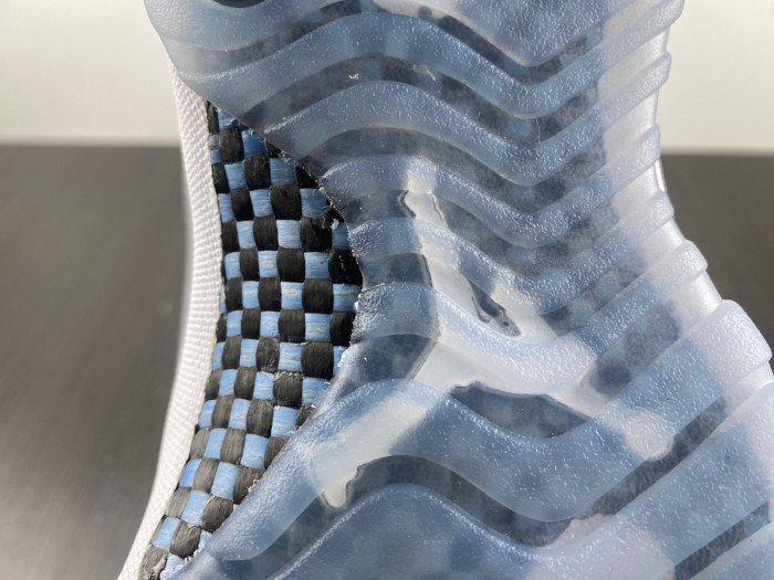 air jordan 11 low “white cement” av2187-140