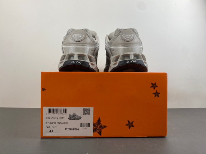D10R SHOES B35 B35-006