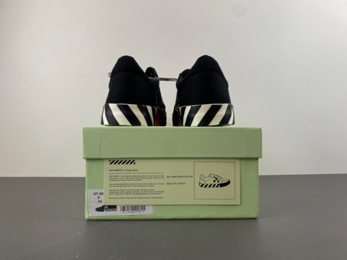 OFW SNEAKERS GY05110-035