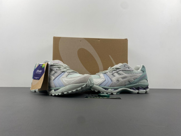 As*ic*s gel kayano 14 