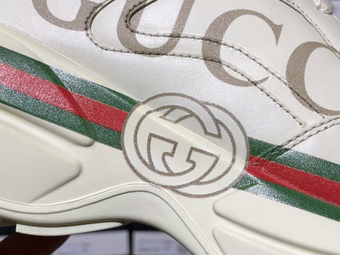 G*u*i trainer sneaker 528892 drw00 9522