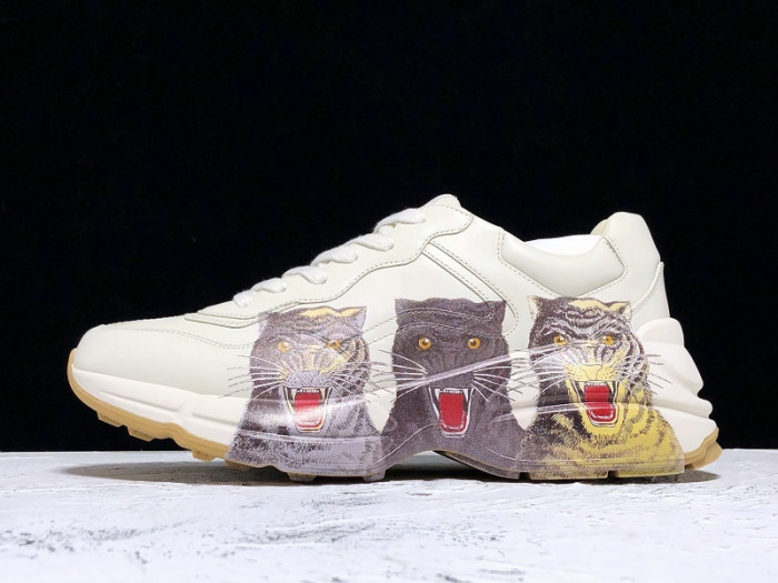 G*u*i trainer sneaker 576050 drw00 9014