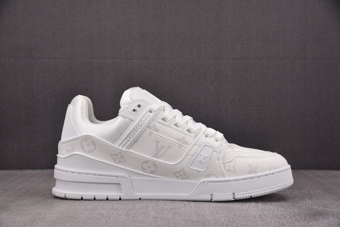 1V SNEAKERS 1V0425-279