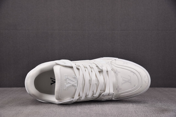 1V TRAINER 1V0425-670