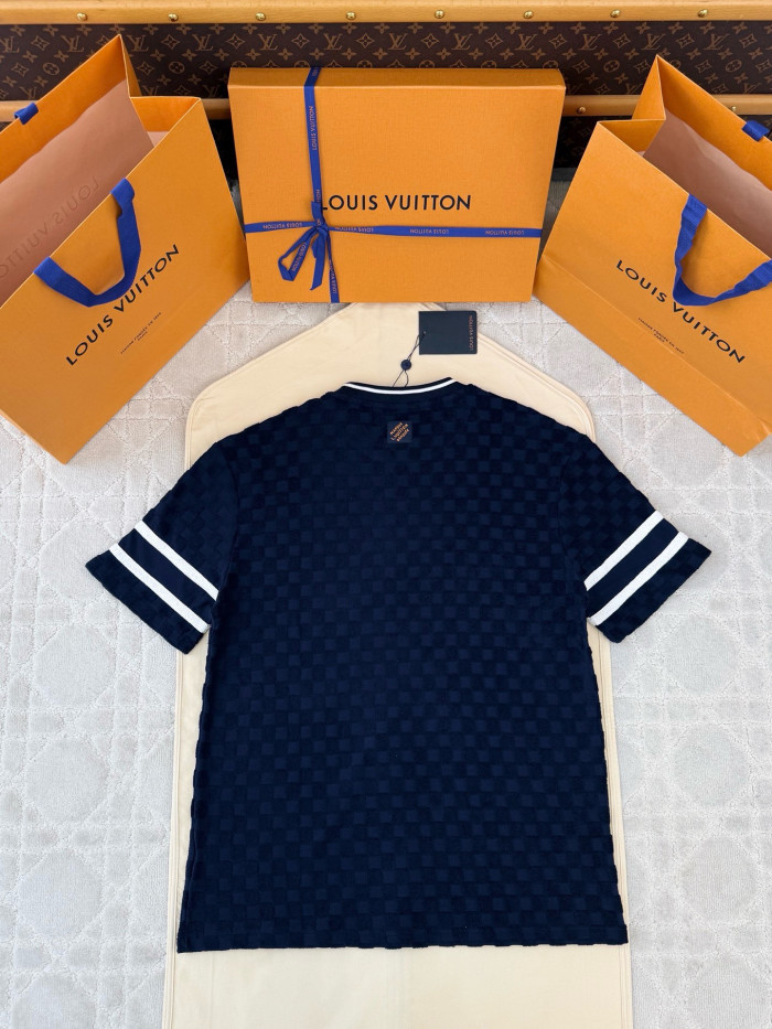 1*v 1V2025-032