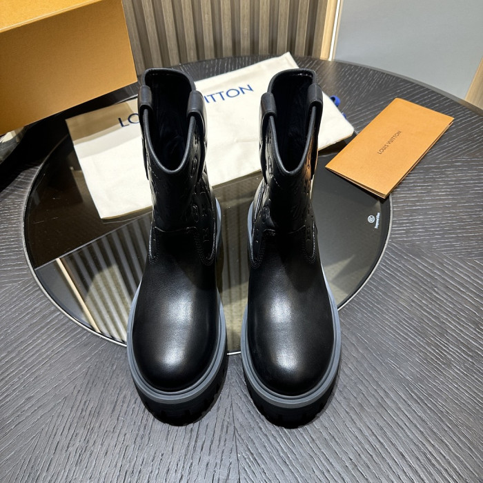 1V BOOTS 1VB11