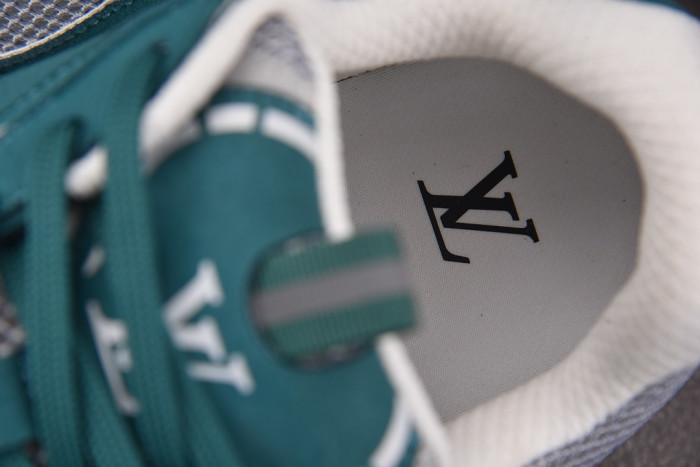 1V SHOES 1VS963