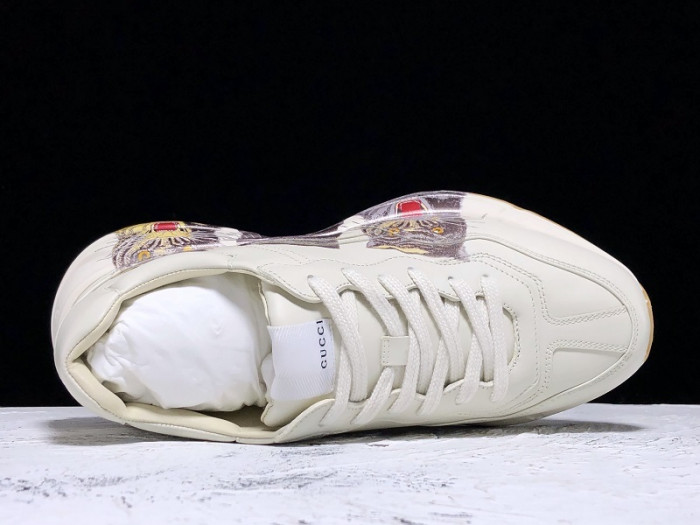 G*u*i trainer sneaker 576050 drw00 9014