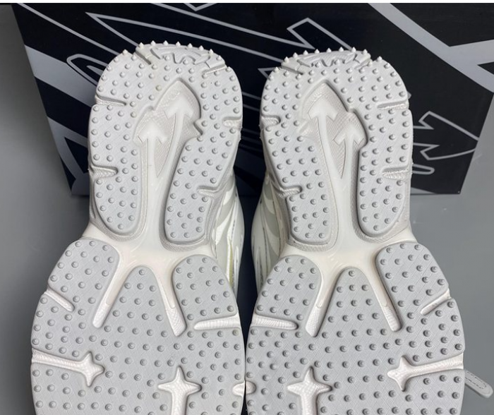 OFW SNEAKERS GY05110-021