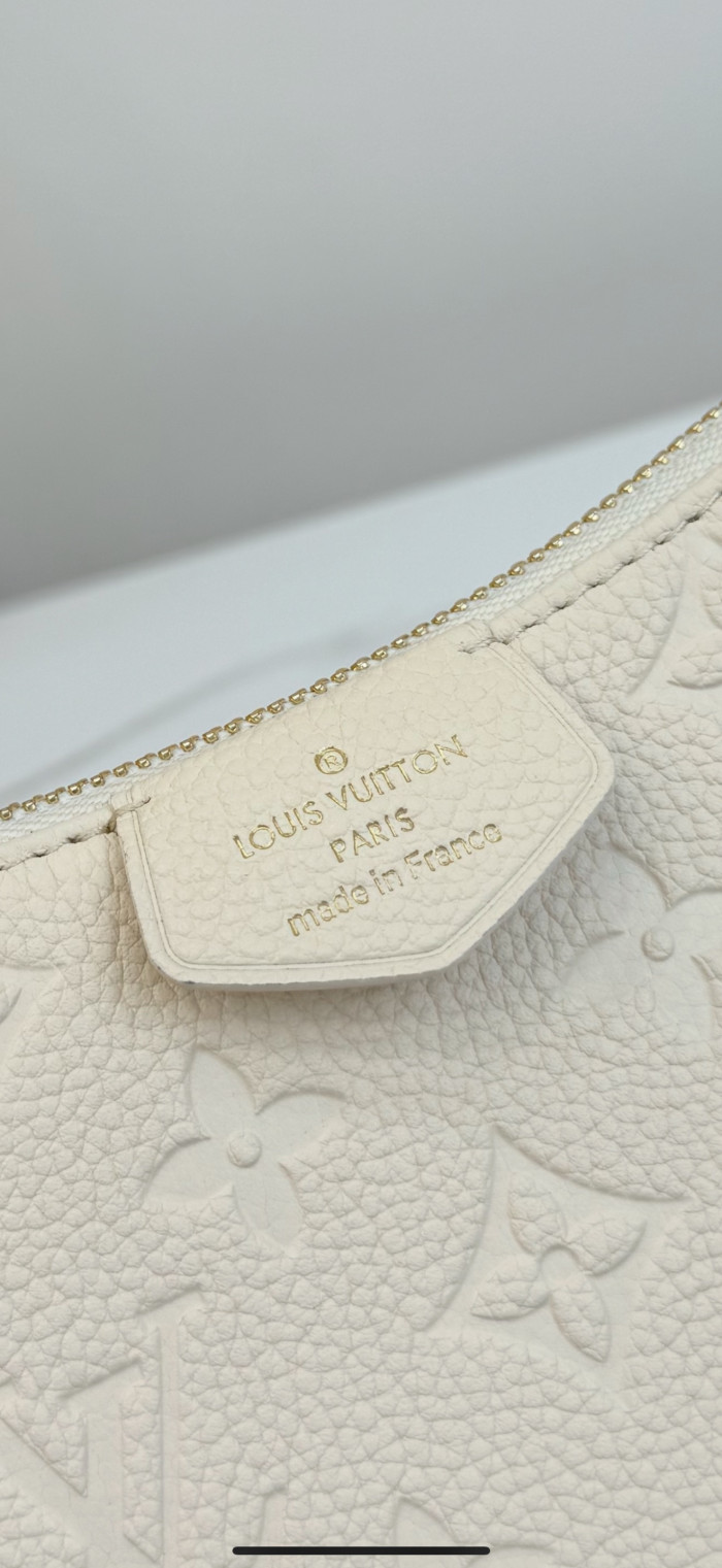 1V BAG B0113-237