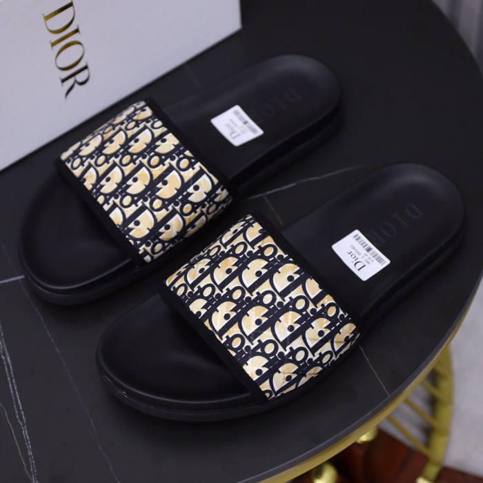 DIOR SLIPPERS