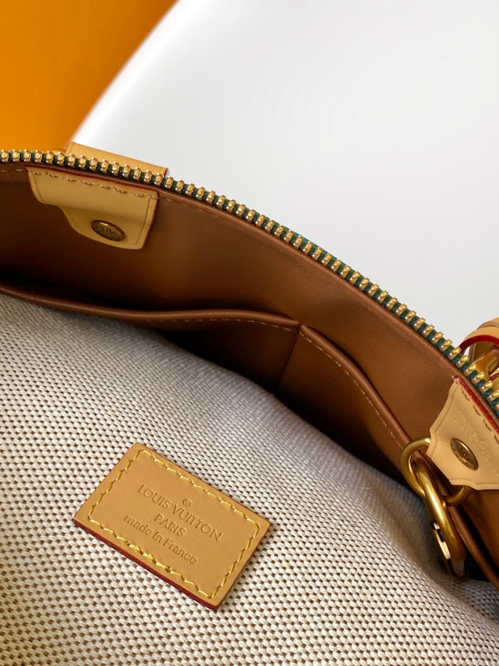 1V BAG B0113-227