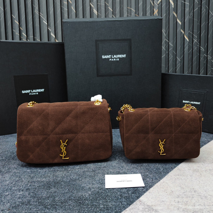 Y51 BAG B0113-243